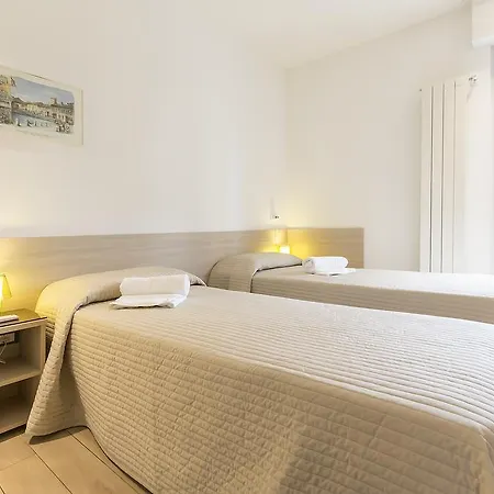 ゲストハウス Via Italia